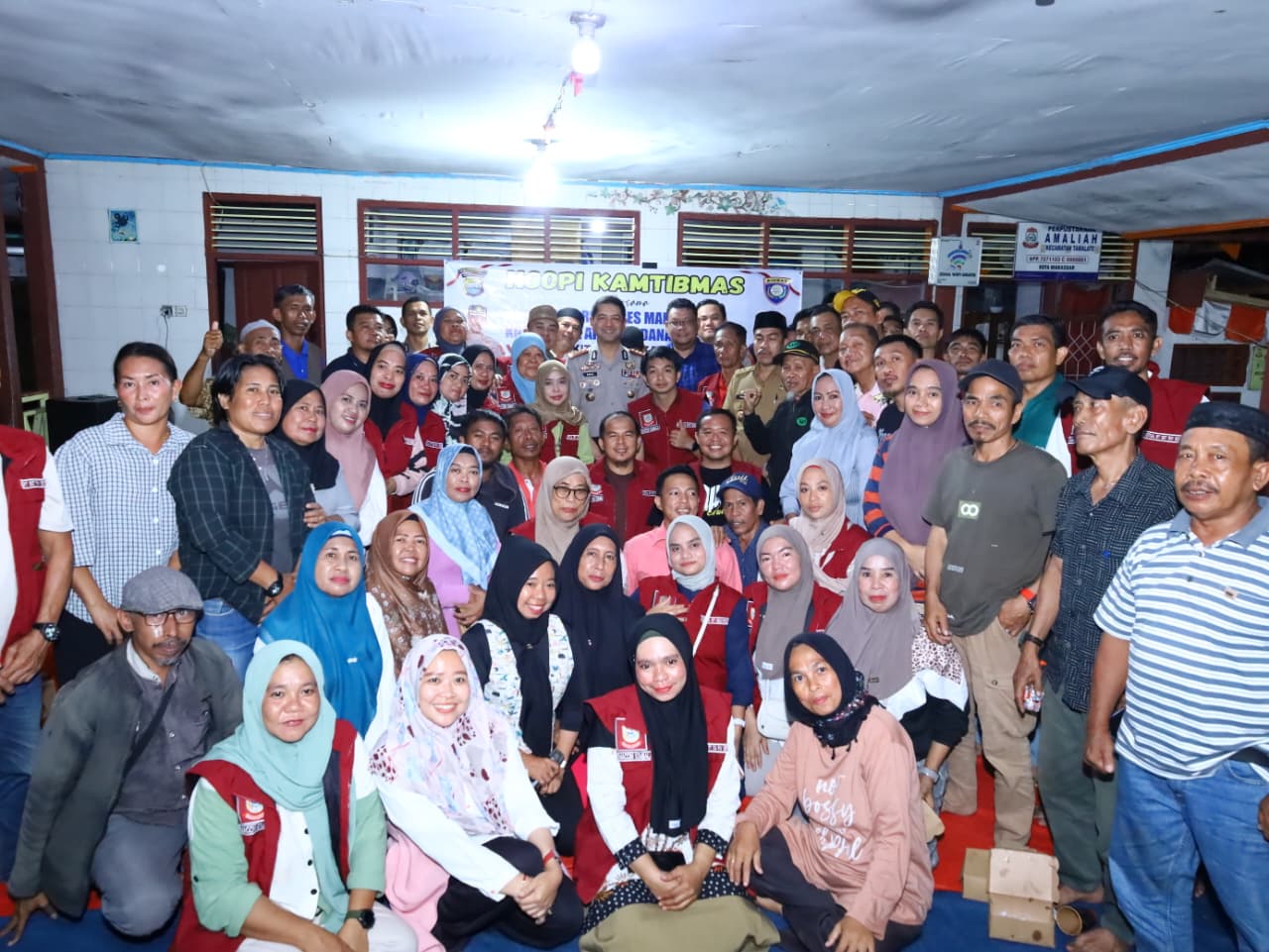 Perkuat Sinergi dengan Masyarakat, Kapolrestabes Makassar Ngopi Kamtibmas di Maccini Sombala Kecamatan Tamalate