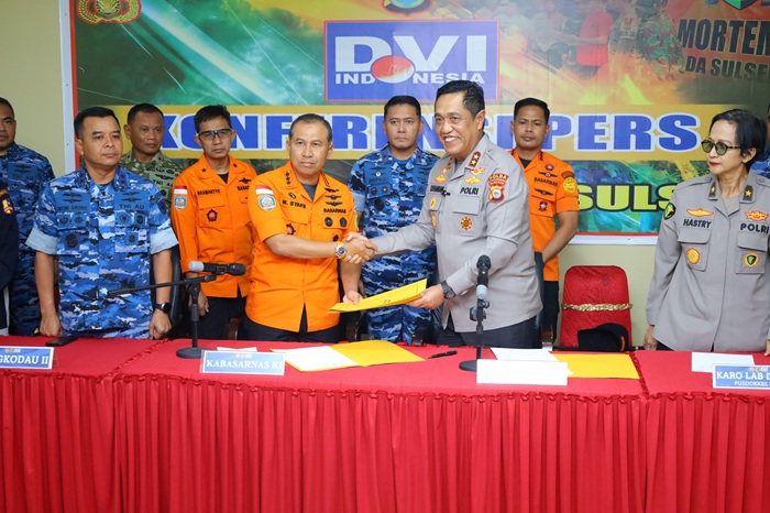 Tujuh Kantong Jenazah Korban Pesawat ATR 42-500 Diserahkan ke Biddokkes Polda Sulsel