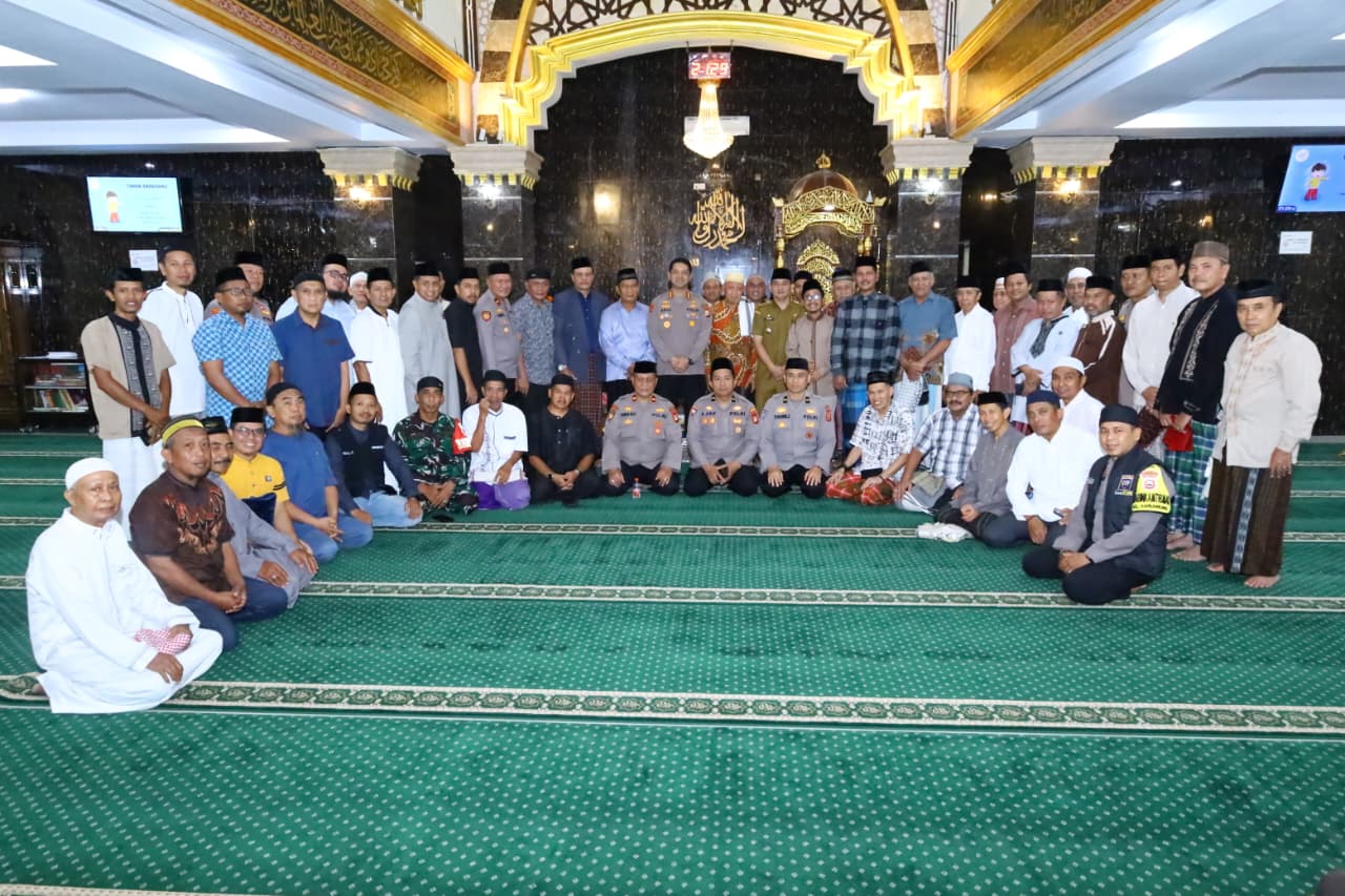 Kapolrestabes Makassar Safari Ramadhan di Masjid Al Huda Rappocini