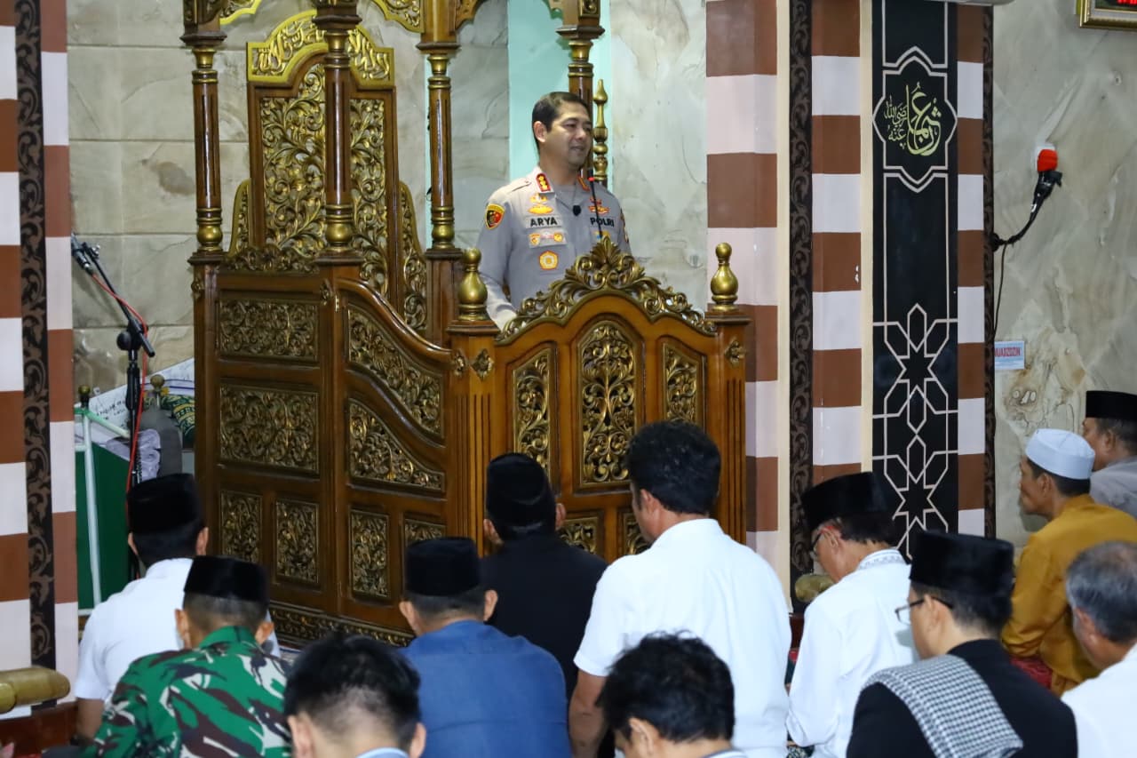 Safari Ramadhan, Kapolrestabes Makassar Serukan Kolaborasi Warga Menjaga Kamtibmas