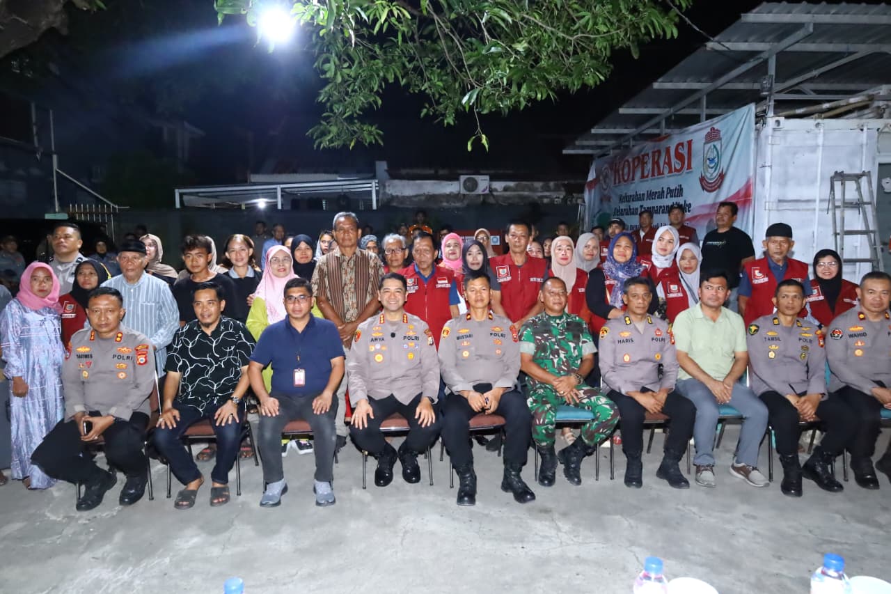 Warga Sampaikan Masukan, Kapolrestabes Makassar Respons dalam Ngopi Kamtibmas di Tamparang Keke
