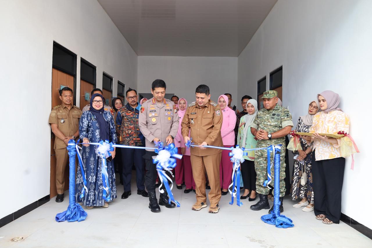 Kapolrestabes Makassar Bersama Walikota Makassar Resmikan SPPG Makassar Tallo 1 Polrestabes Makassar
