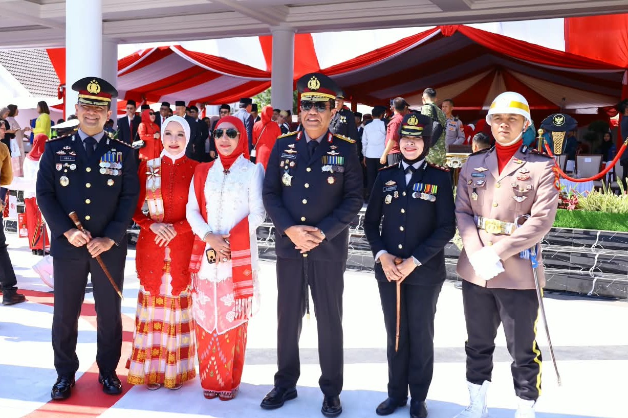 Kapolrestabes Makassar Hadiri Upacara HUT ke-81 RI di Rujab Gubernur Sulsel