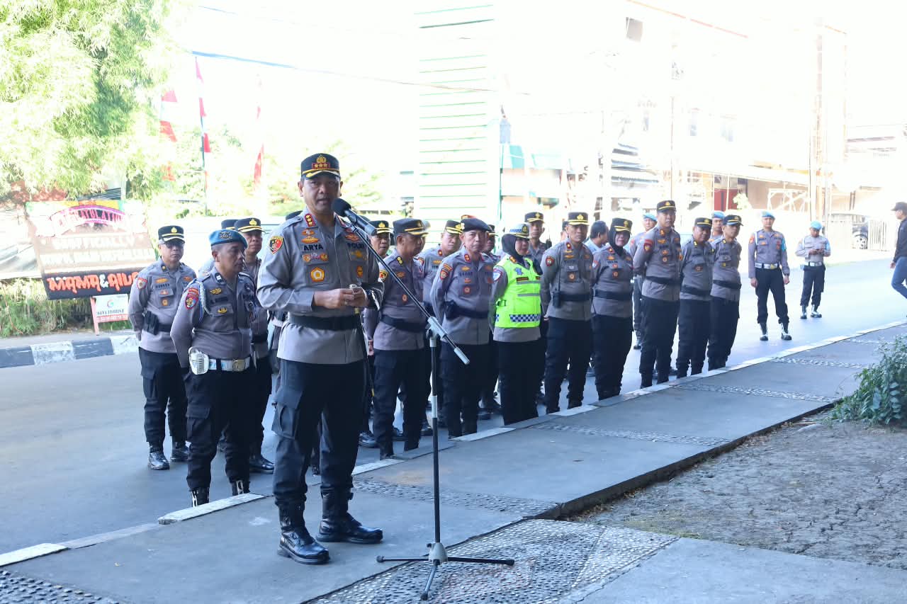 Kapolrestabes Makassar Pimpin Apel Kesiapan Pengamanan Unjuk Rasa, 833 Personel Disiagakan
