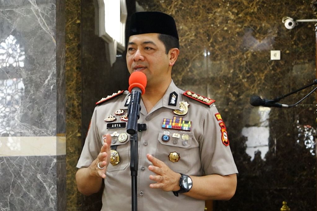 Safari Jumat Kapolrestabes Makassar Ajak Masyarakat Cegah Tawuran dan Lindungi Generasi Muda